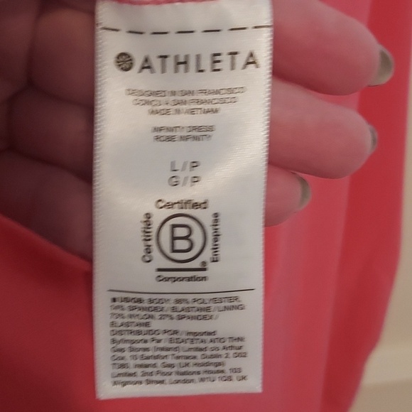 Athleta Infinity Exercise Dress in Coral Petal - Picture 13 of 16
